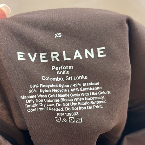 Everlane Perform Ankle Brown Leggings. Size XS. - Picture 6 of 7